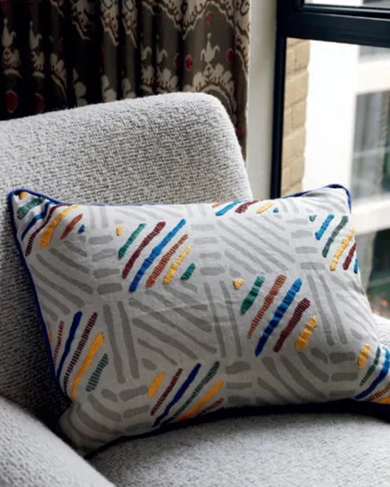 02 Img DT Embroidery 2