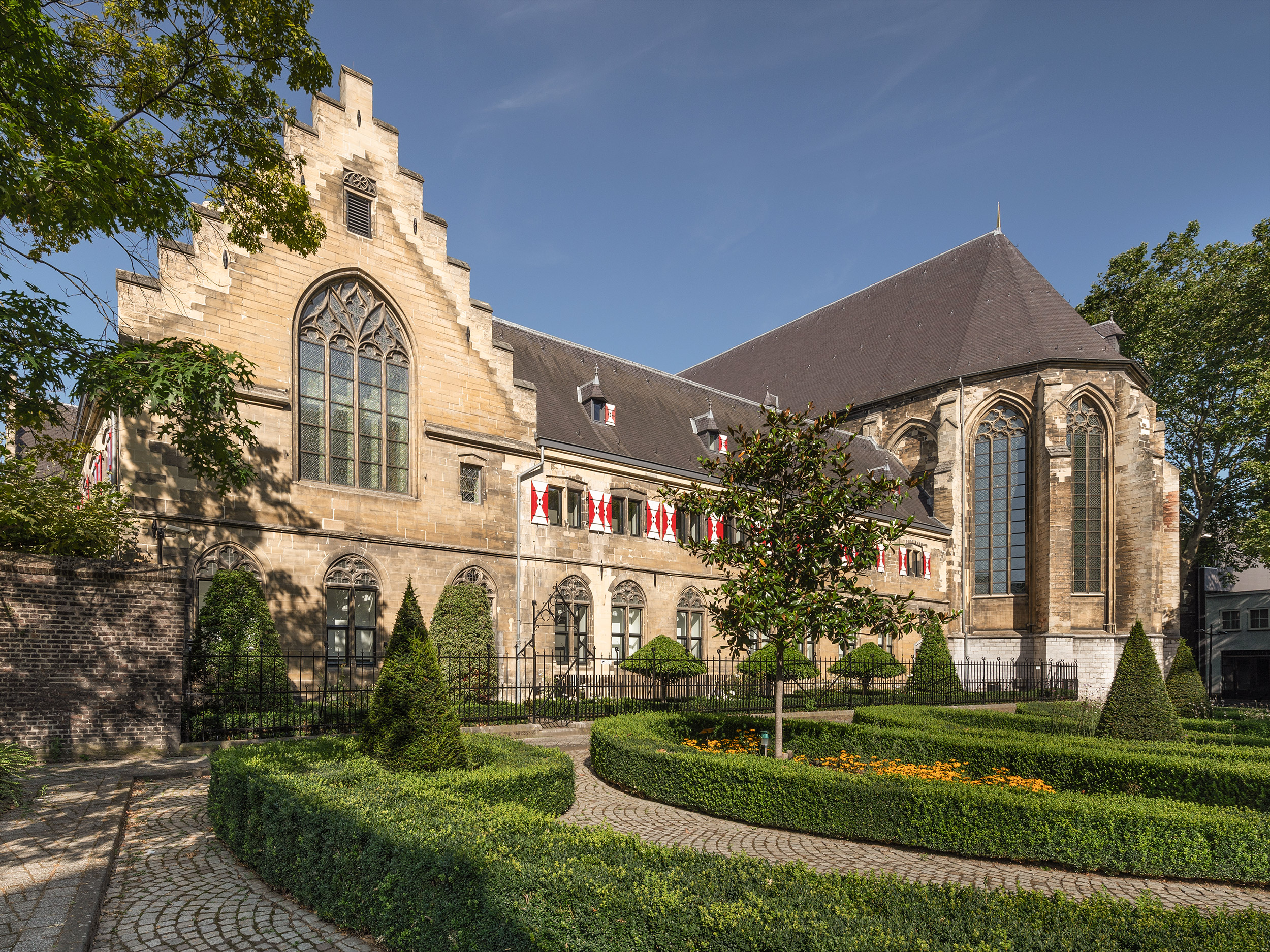 G 12 Kruisherenhotel Maastricht