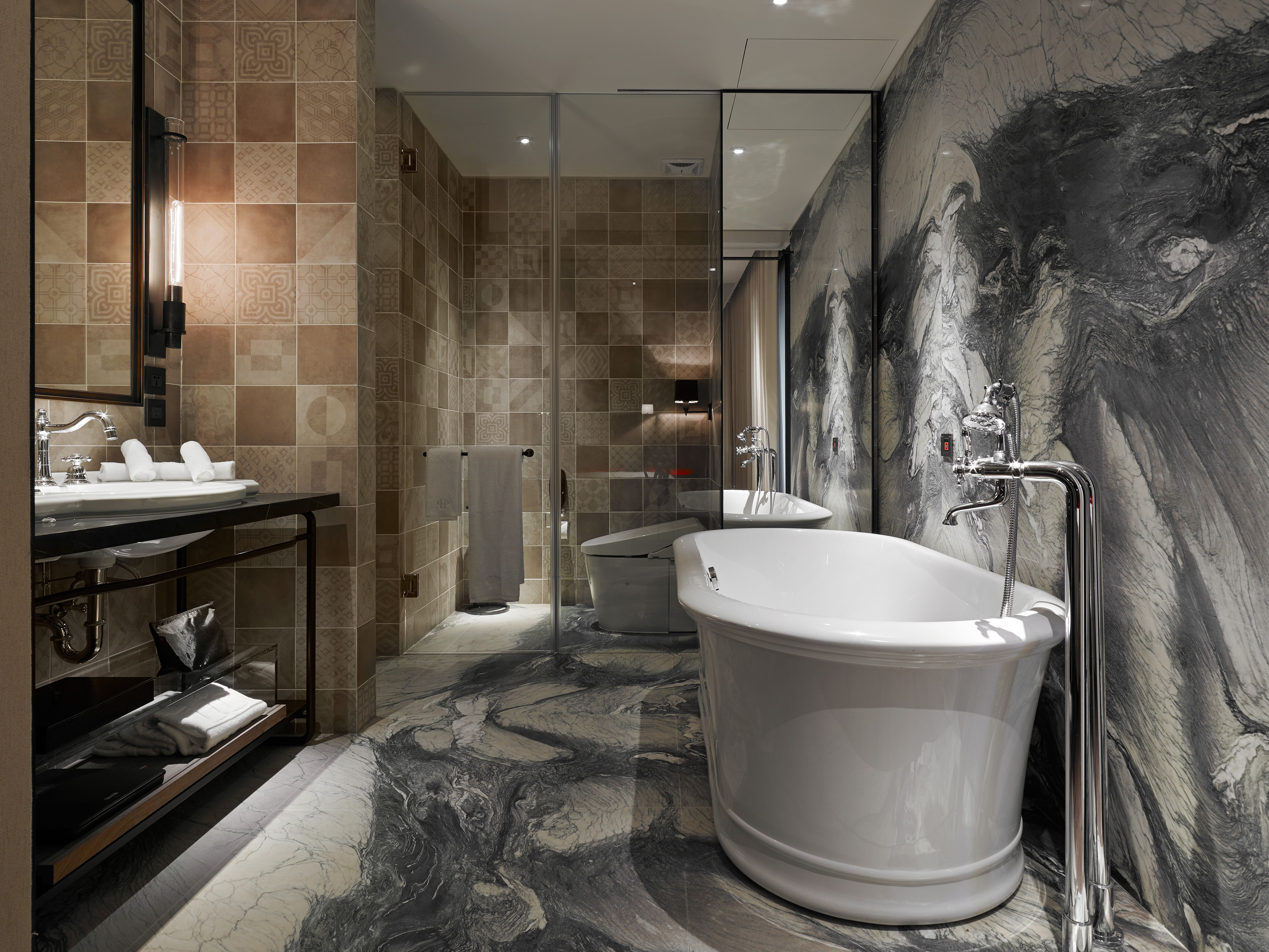 Hotel Proverbs Taipei Bathtub in Taiwan